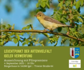 Plakat zur Auszeichnung ‚Leuchtpunkt der Artenvielfalt‘ – Vogel auf Ast, mit Termin und Ort (Igel, 4. September 2023) sowie Logo der Landesregierung Rheinland-Pfalz